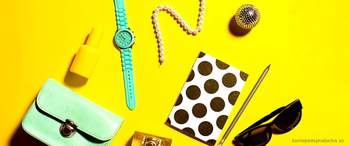 4. Los accesorios de Ladybug: Detalles únicos que marcan la diferencia en tu estilo.