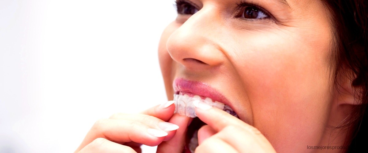 ¿Cómo comer con dentadura postiza?
