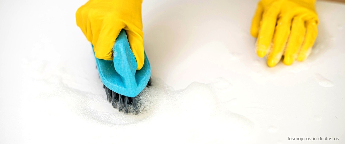 ¿Cómo limpiar mi casa con cloro?