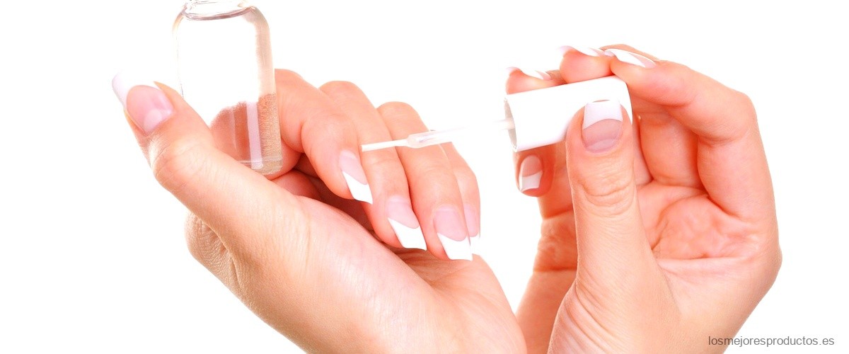 ¿Cómo se aplica el endurecedor de uñas?