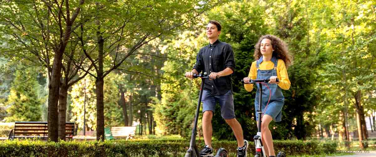 ¿Cómo se cargan los patinetes eléctricos de la calle?