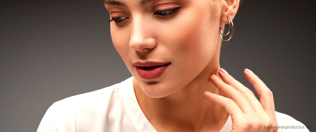 ¿Cómo se hace una dilatación en la oreja?