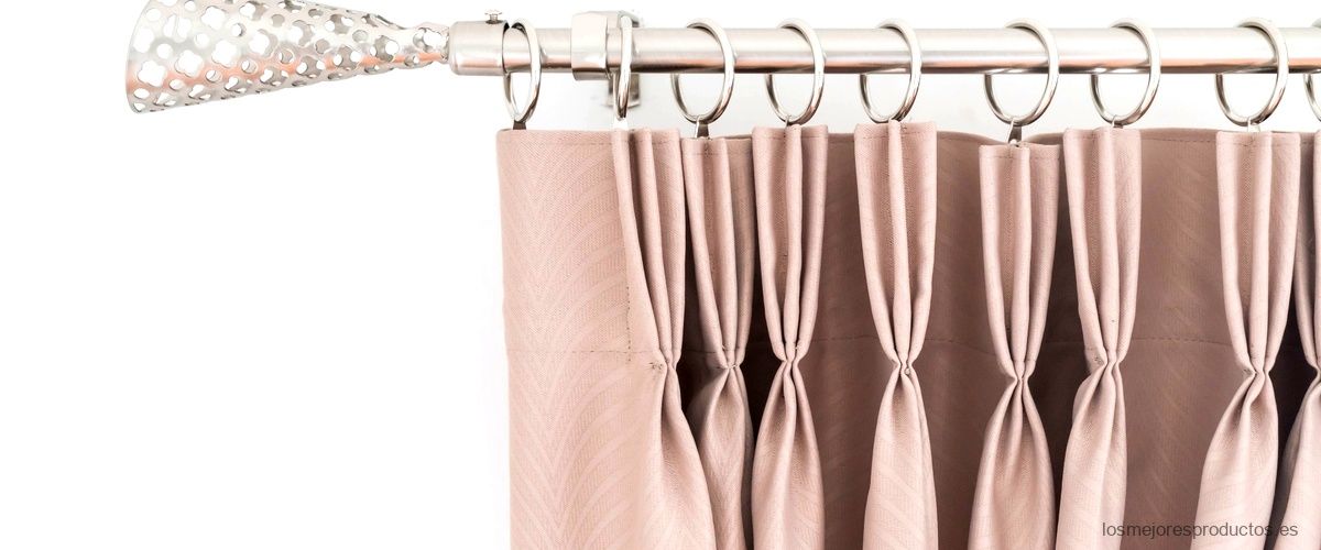 ¿Cómo se llama lo que cuelga la cortina?