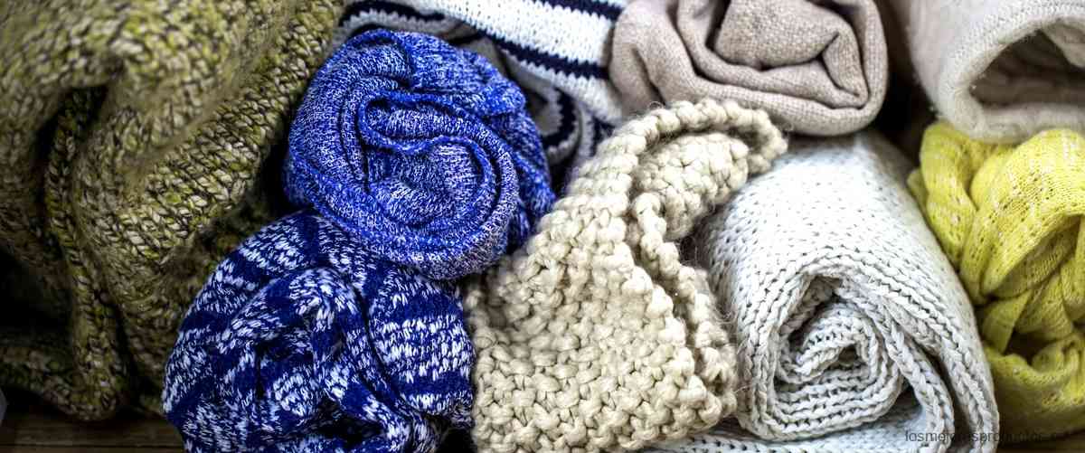 ¿Cómo se llaman las bufandas de moda?