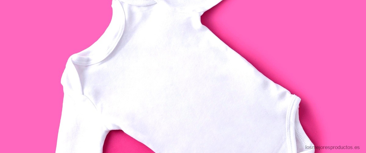Comodidad y moda con los body cuello alto para bebé en Carrefour