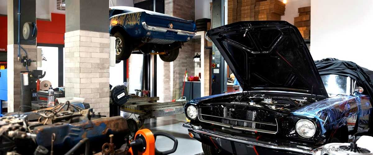 Conoce el fascinante mundo de los coches transformados en Gotham Garage