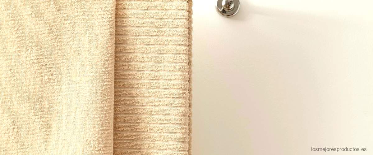 ¿Cuál es el mejor material para las cortinas de baño?