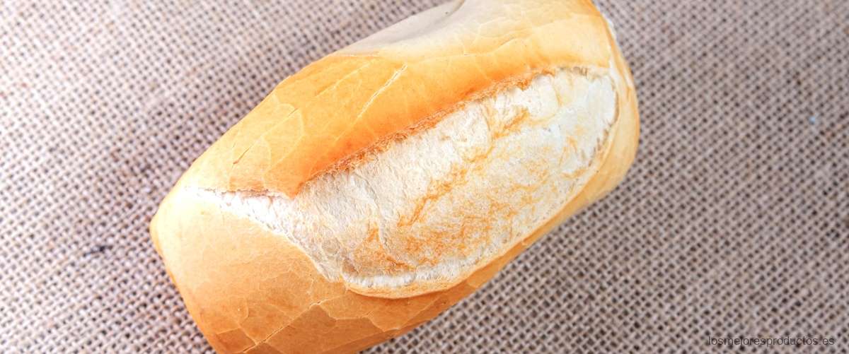 ¿Cuántas calorías tiene una rebanada de pan de molde blanco?