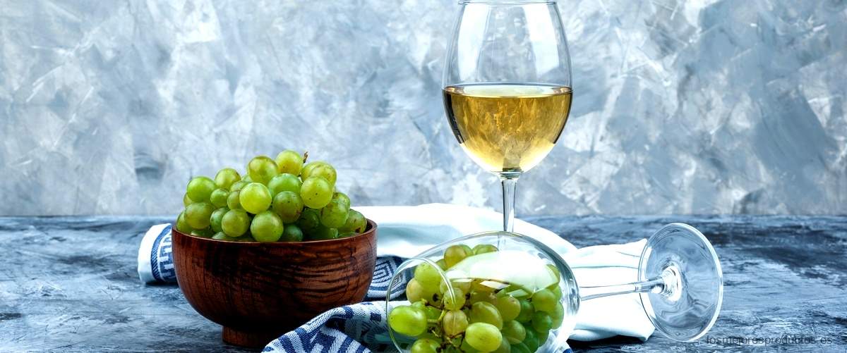 ¿Cuántas uvas de vino blanco hay?