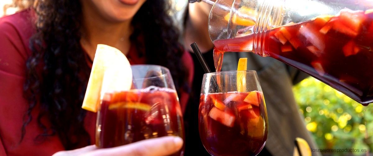 ¿Cuánto alcohol contiene un vaso de tinto de verano?