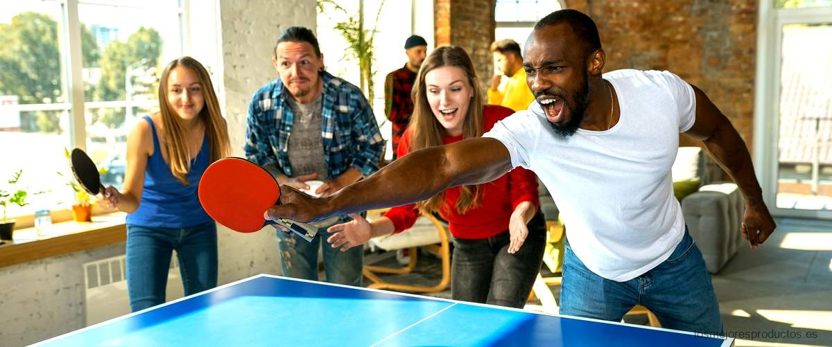 ¿Cuánto mide de ancho la mesa de ping pong?