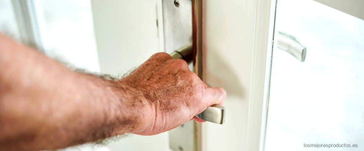 ¿Cuánto se cobra por instalar una puerta blindada?