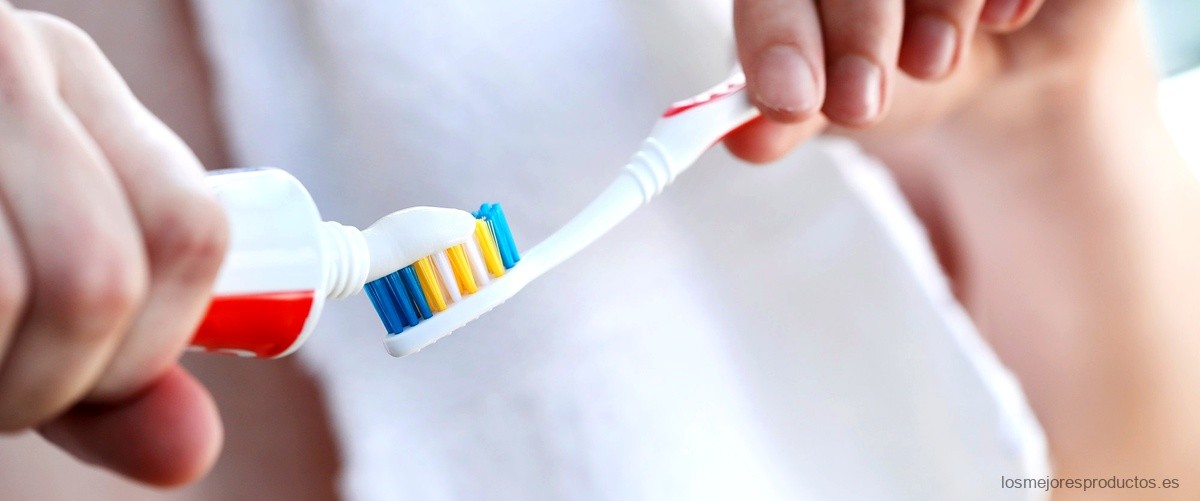 ¿Cuánto tiempo dura el adhesivo dental?