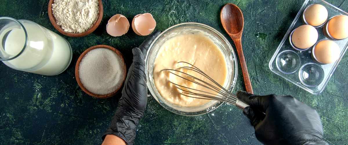 ¿Cuánto tiempo tiene que estar la crema pastelera en la nevera?