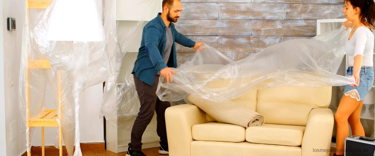Dale vida a tus muebles con el limpiador de cera en spray