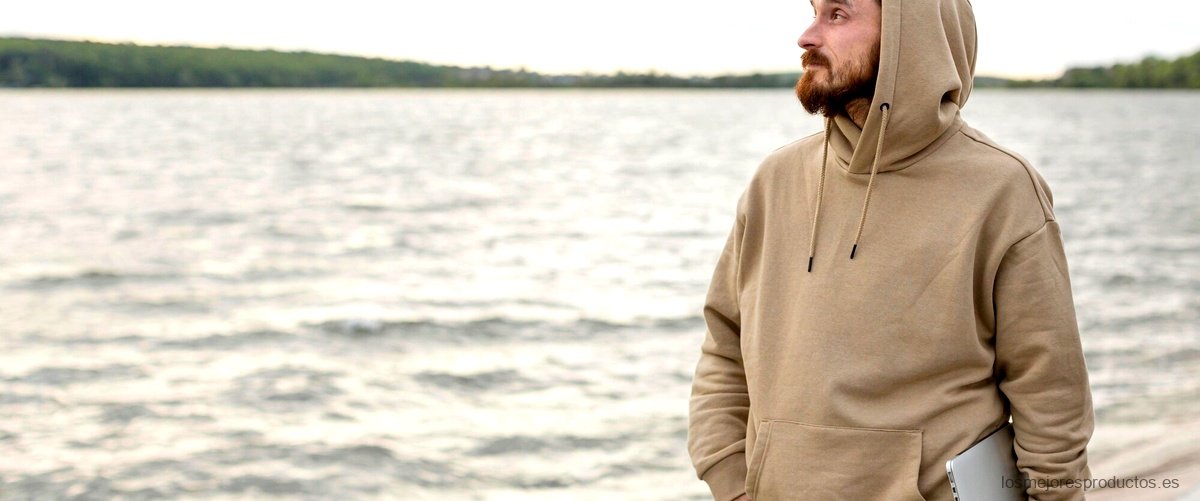 Descubre el encanto del jersey noruego hecho a mano para hombre