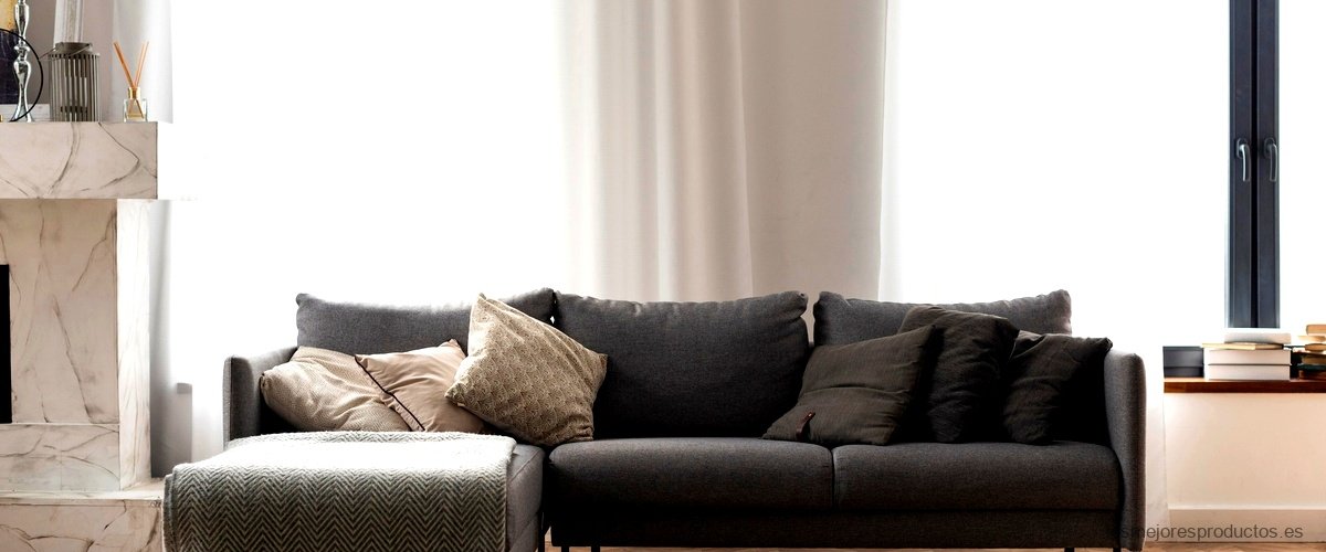 Descubre la comodidad del sofá Kivik 2 plazas
