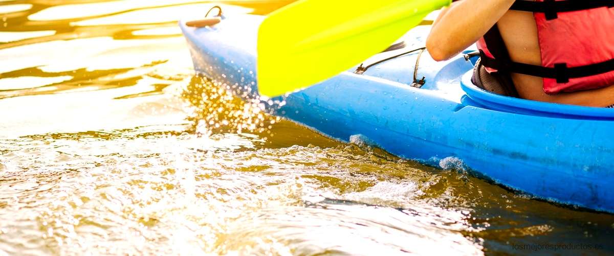 Descubre la estabilidad y maniobrabilidad del kayak Explorer K2 de Quilla