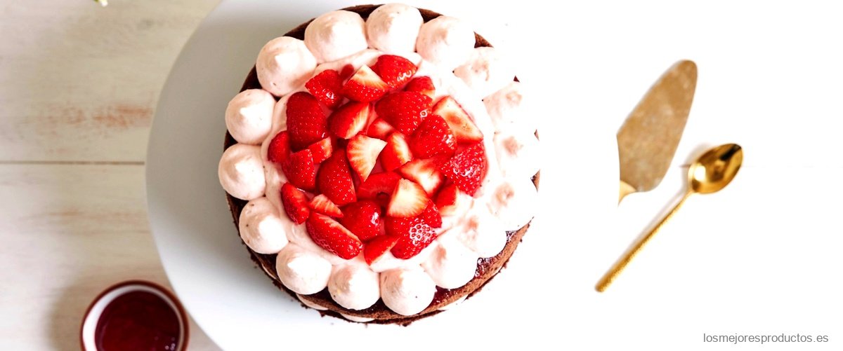 Descubre la mejor tarta de fresas con nata en Carrefour