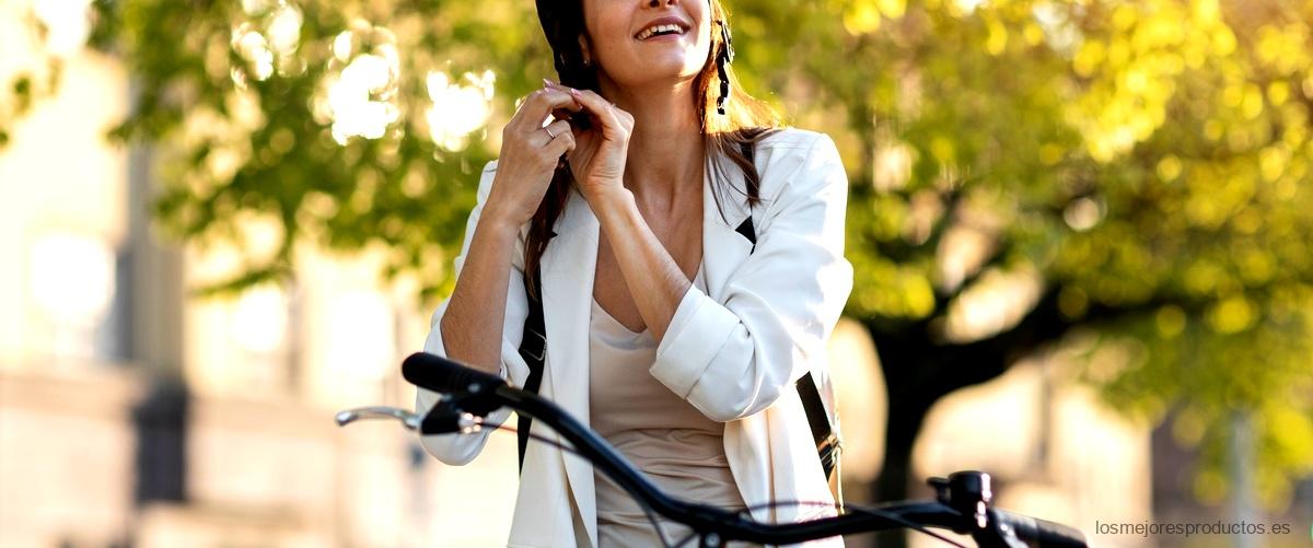 Descubre las últimas tendencias en ropa de ciclismo para mujer: el mono ciclista