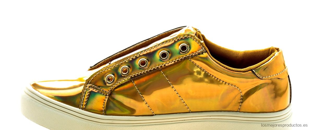 Descubre las zapatillas Converse verde caqui, la nueva tendencia en moda urbana