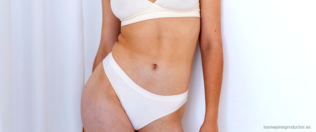 Descubre los bikinis mastectomía en women'secret
