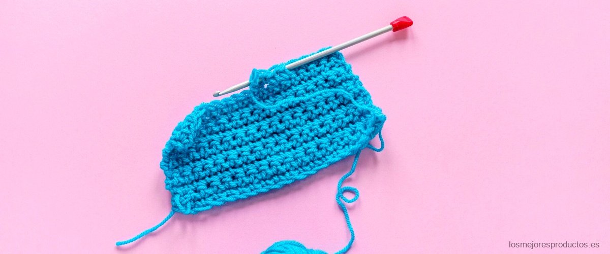 Descubre los patrones y técnicas para crear tus propios mantones de crochet