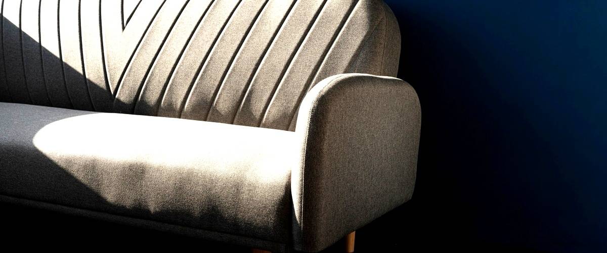 Descubre los sofisticados diseños de sillones de Decorobra