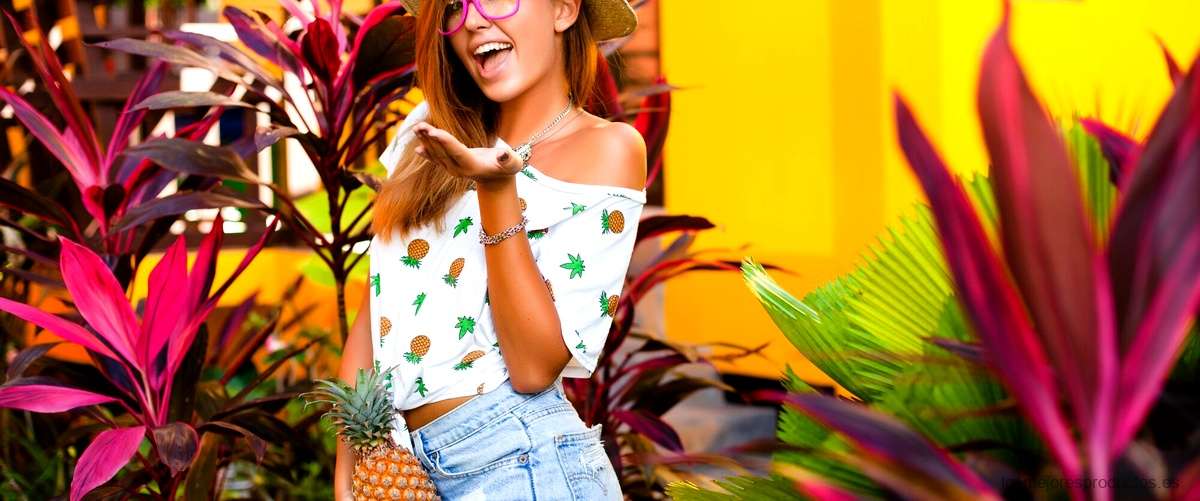 Encuentra las mejores camisas hawaianas para mujer en Primark