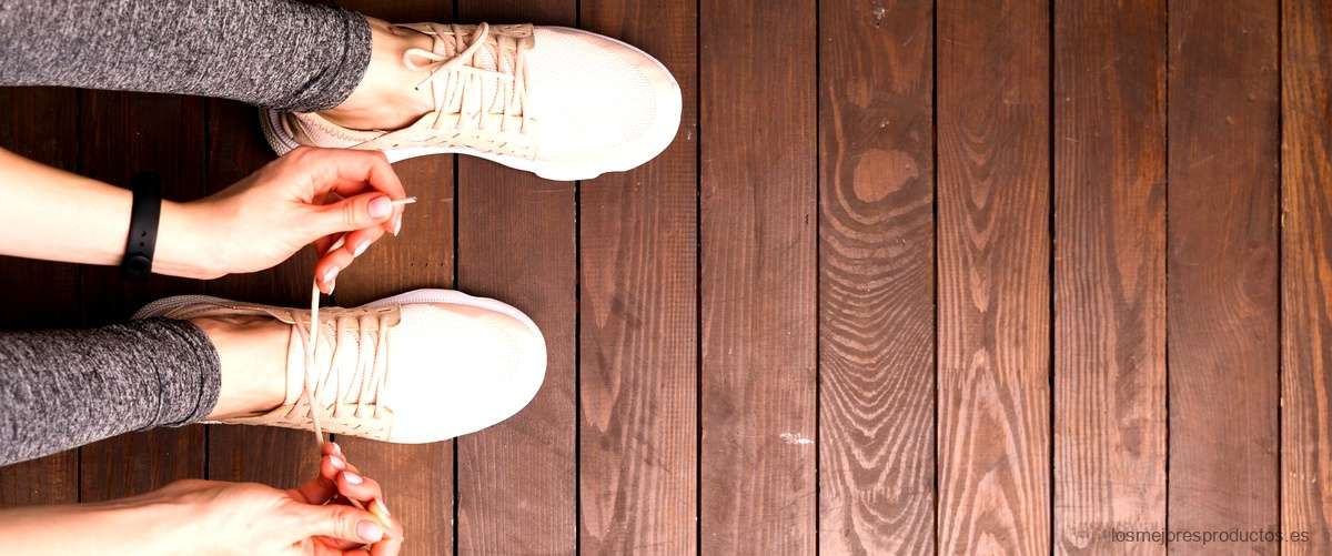 Encuentra las zapatillas de lona para mujer más baratas en Merkal Converse
