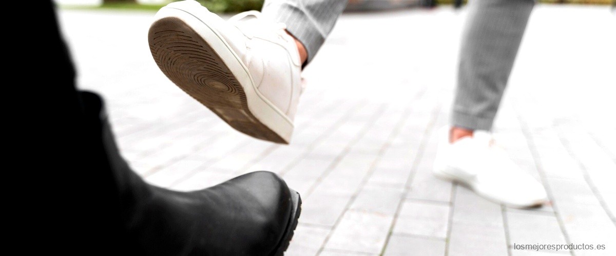 Estilo y comodidad: las zapatillas Alcampo ideales para hombres