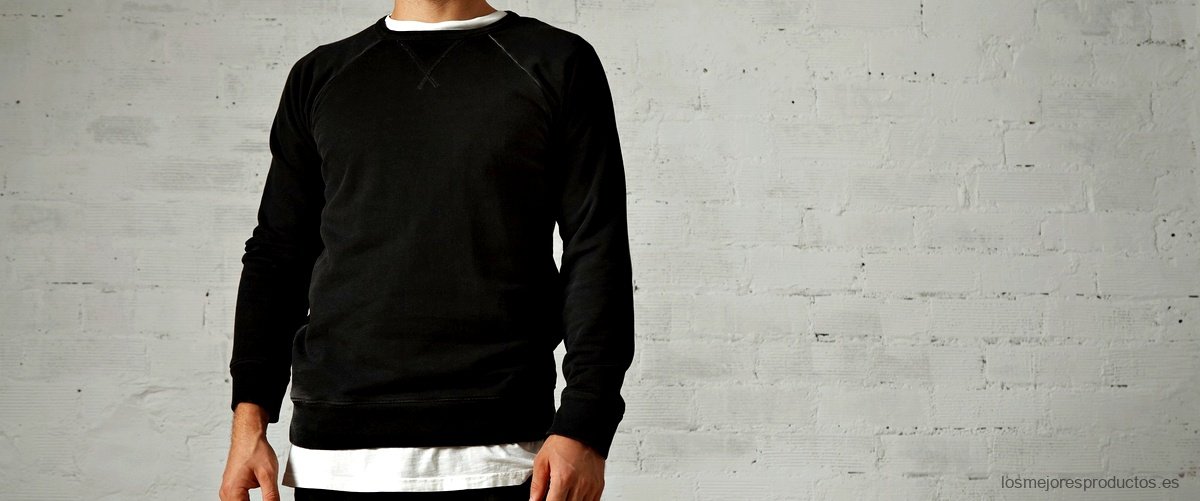 Estilo y elegancia: Los mejores jerseys de cuello alto para hombre en Zara