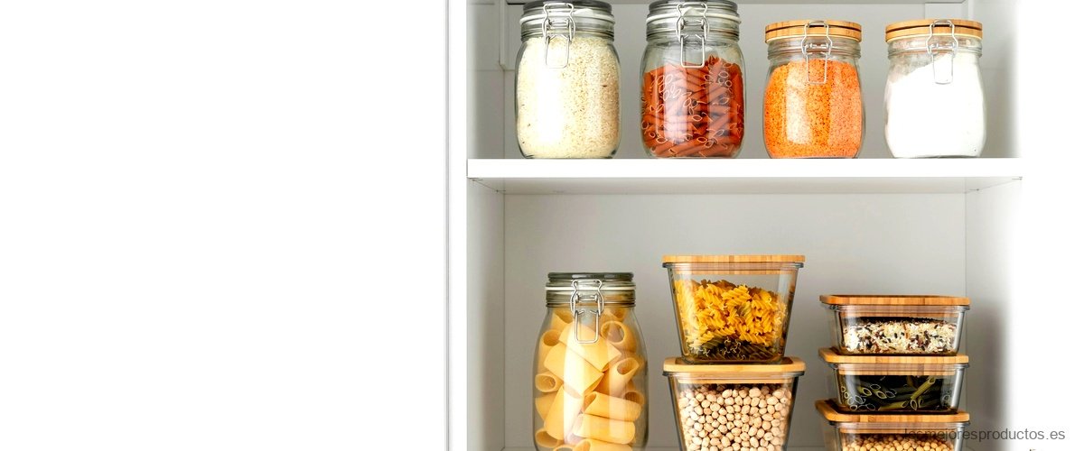 Estilo y funcionalidad en tu cocina con un especiero puerta armario de Ikea