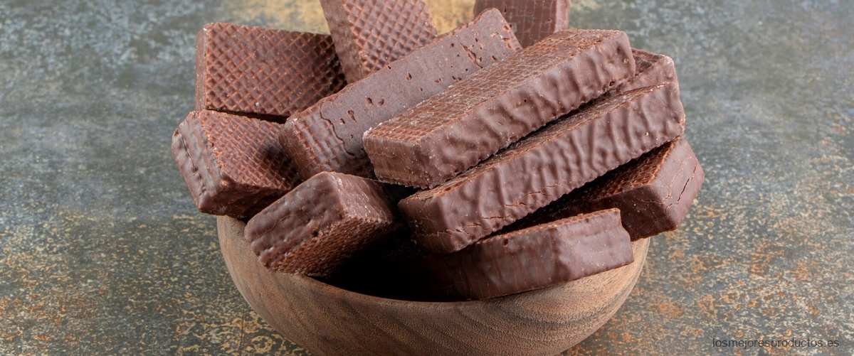 - Irresistible combinación de chocolate y cacahuetes en Snickers Lidl