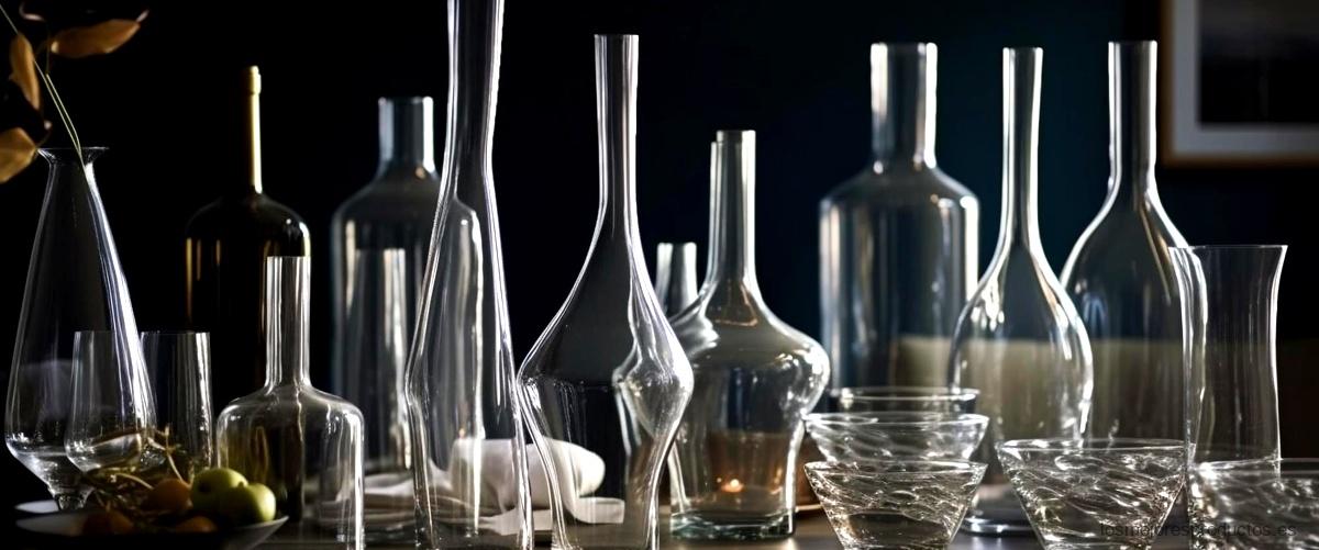 La elegancia de las garrafas de cristal antiguas