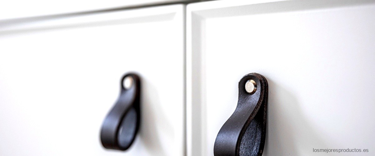- La importancia de las cerraduras para armarios y roperos