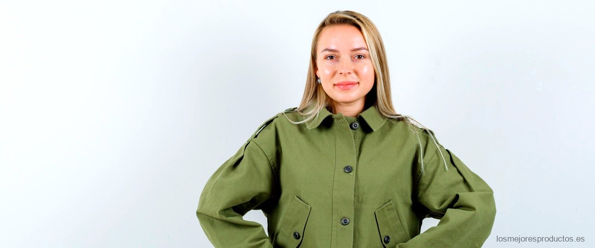La parka verde militar mujer: una prenda versátil y de moda