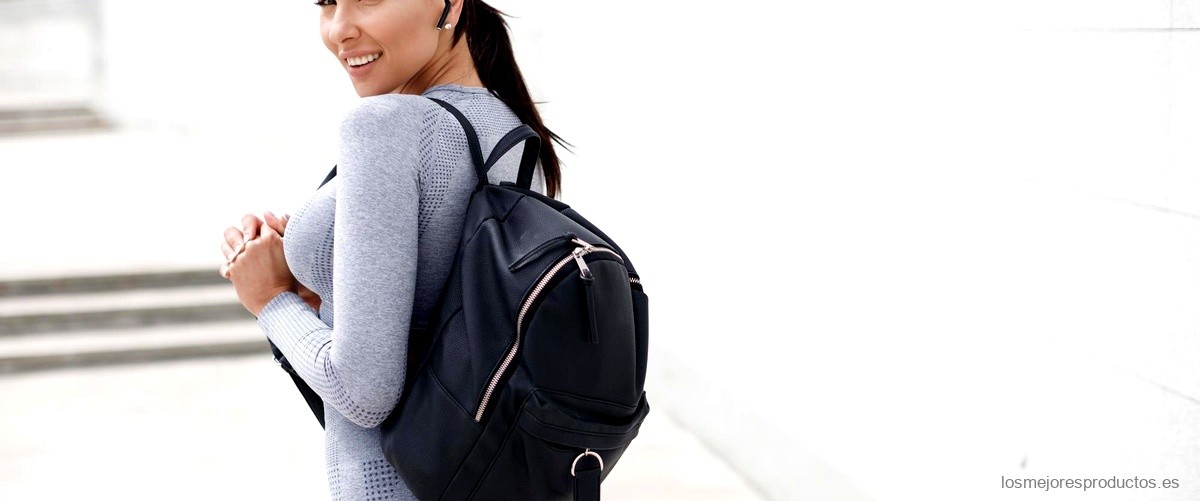 Las mochilas transparentes de Zara: la última tendencia en moda infantil