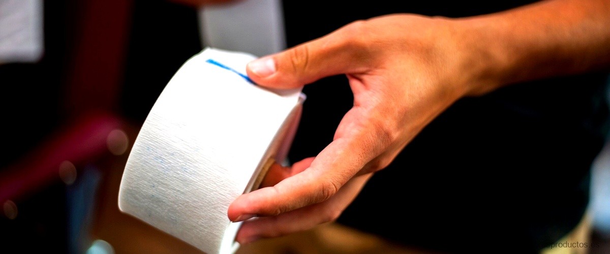 Los beneficios de tener un dispensador de papel para manos en tu baño Ikea