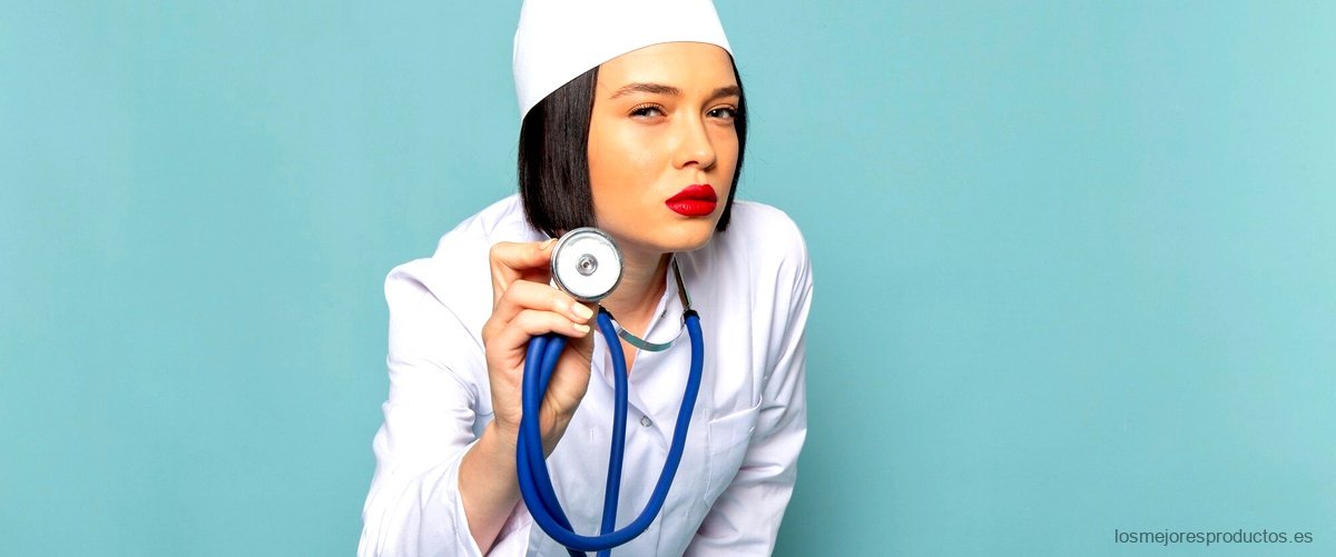 ¿Por qué las enfermeras se visten de blanco?