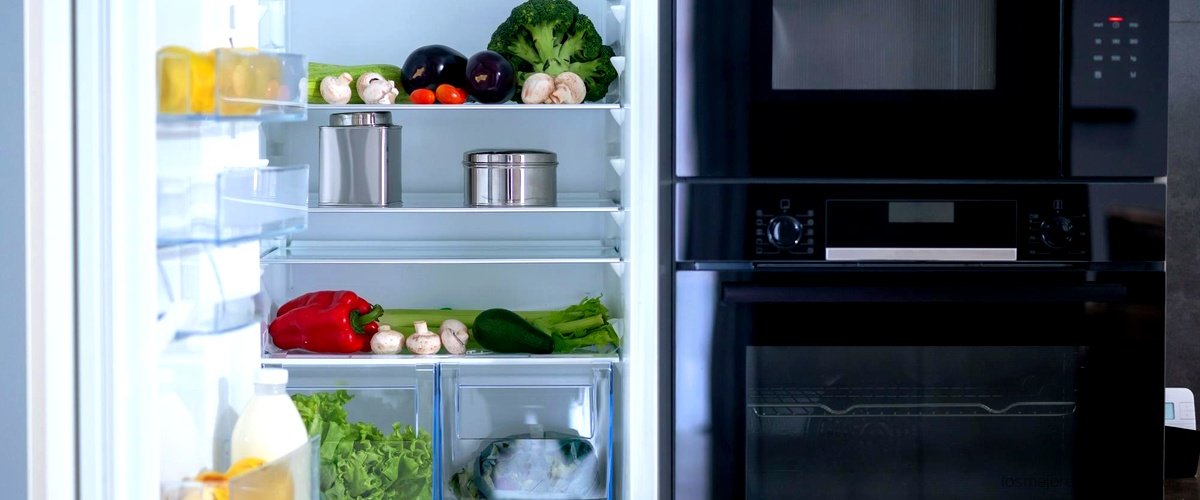 ¿Qué ancho tienen los refrigeradores?
