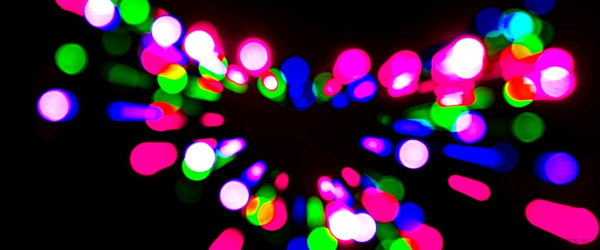 ¿Qué color de luces se ven más durante el día?