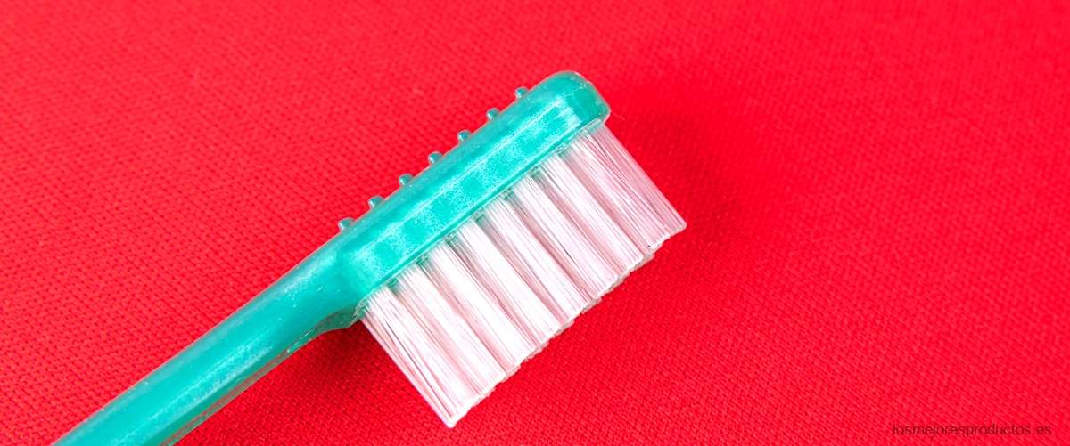 ¿Qué es mejor, un cepillo de dientes manual o eléctrico?