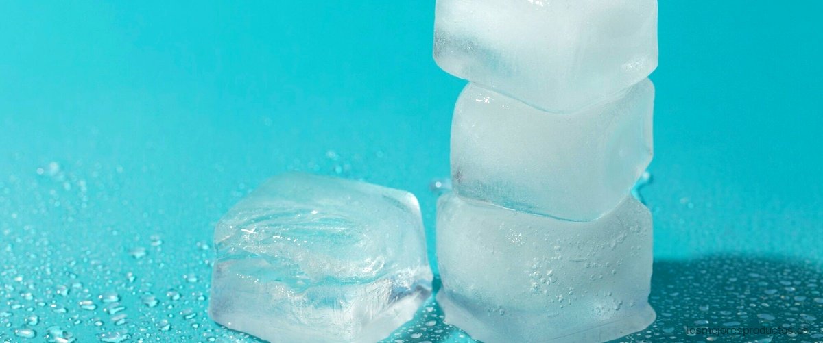 ¿Qué llevan los cubitos de hielo industrial?