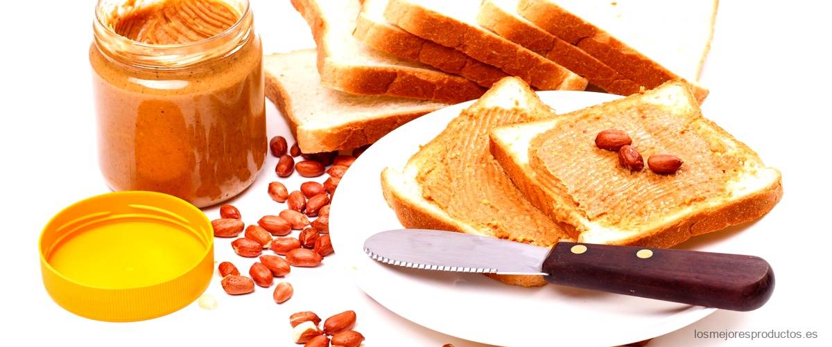 ¿Qué nutrientes tiene las tostadas de pan integral?