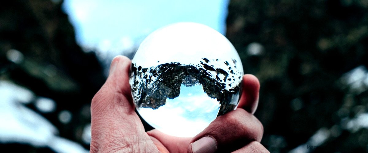 ¿Qué simbolizan las bolas de cristal?