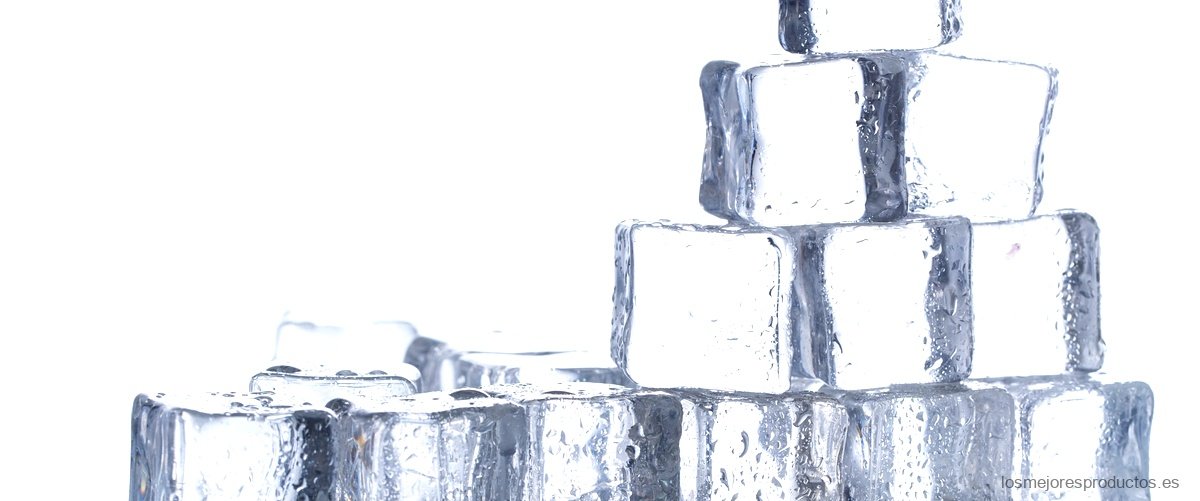 ¿Qué tipo de agua se utiliza para hacer los cubitos de hielo?