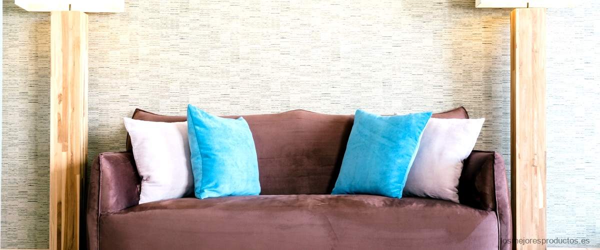 ¿Qué tipo de tela se usa para la funda de sofá?