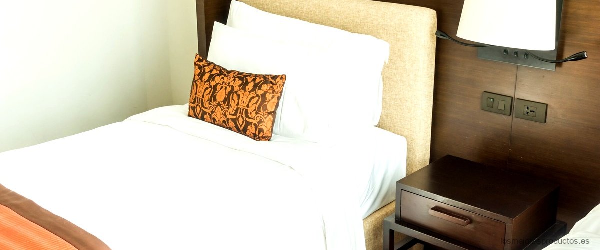 Renueva tu dormitorio con los elegantes cabeceros de cama Merkamueble