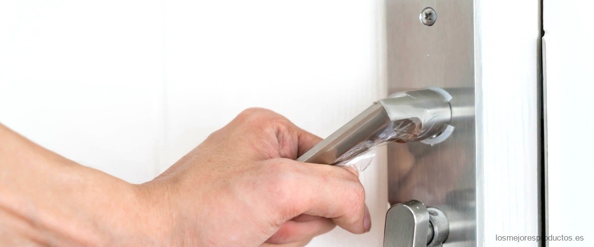 Soluciones para cambiar o reparar el mecanismo de cierre de una puerta de aluminio